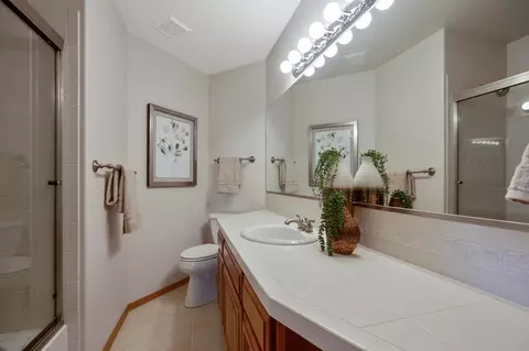 1101 E Huron Dr, Spokane, WA 99208 photo 18