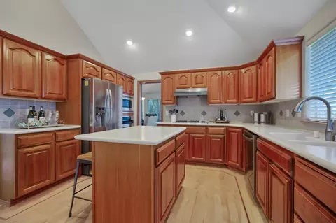 1101 E Huron Dr, Spokane, WA 99208 photo 8