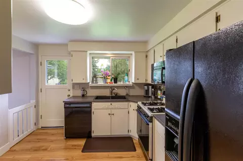 11521 E 32nd Ave, Spokane Valley, WA 99206 photo 7