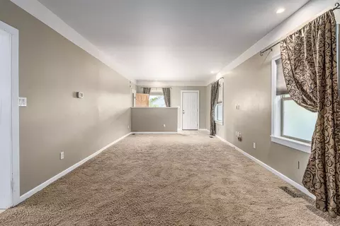 2017 E Boone Ave, Spokane, WA 99202 photo 3