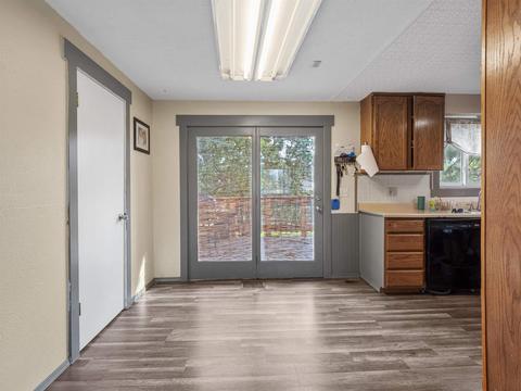 6208 E 10th St, Spokane Valley, WA 99212 photo 7