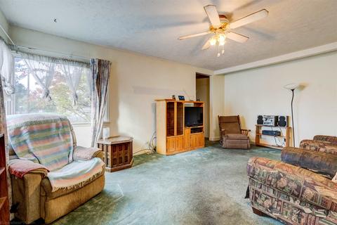 2316 E Francis Ave, Spokane, WA 99208 photo 10