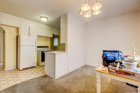 2316 E Francis Ave, Spokane, WA 99208 photo 14