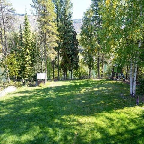 1061 E Joyner Dr, Cusick, WA 99119 photo 3