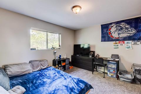 323 E Baldwin Ave, Spokane, WA 99207 photo 16