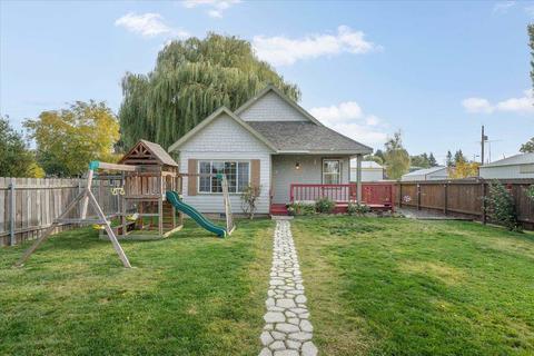 140 N Ash St, Spangle, WA 99031 photo 1