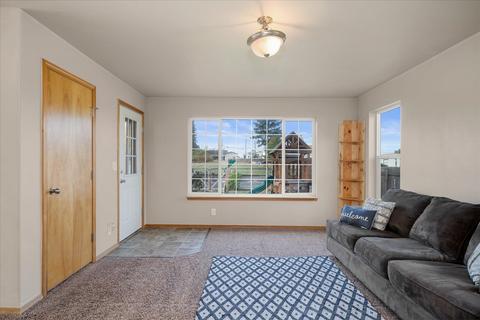 140 N Ash St, Spangle, WA 99031 photo 9