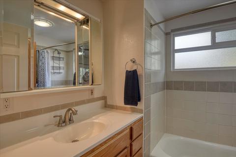 6919 N Howard St, Spokane, WA 99208 photo 20