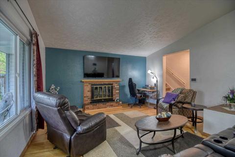 6919 N Howard St, Spokane, WA 99208 photo 5