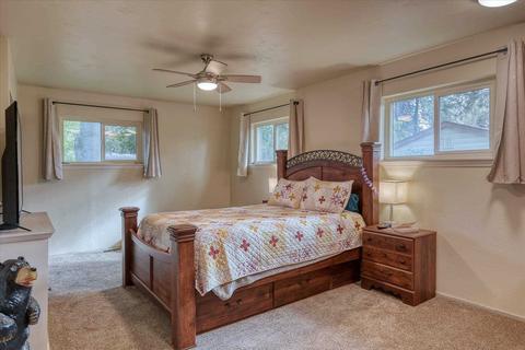 6919 N Howard St, Spokane, WA 99208 photo 22