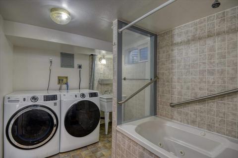 6919 N Howard St, Spokane, WA 99208 photo 28