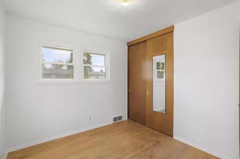 1221 E 37th Ave, Spokane, WA 99203 photo 13