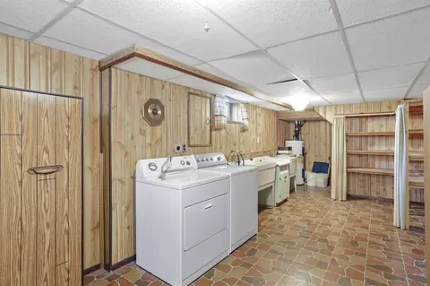 1221 E 37th Ave, Spokane, WA 99203 photo 22