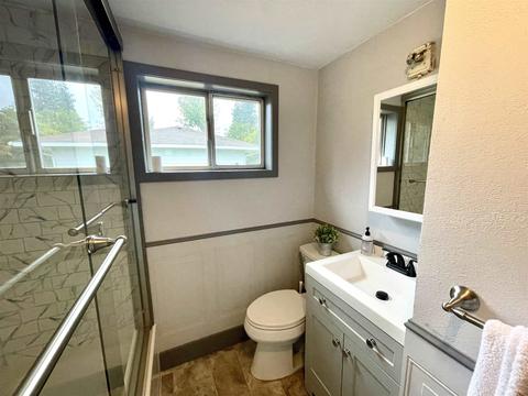 724 E Heroy Ave, Spokane, WA 99207 photo 9