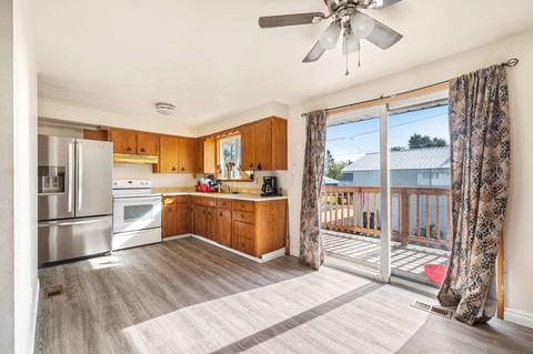 1304 E Nebraska Ave, Spokane, WA 99208 photo 6