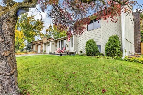 810 E Calkins Dr, Spokane, WA 99208 photo 3