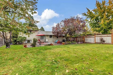 810 E Calkins Dr, Spokane, WA 99208 photo 40