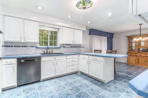2406 E 48th Ave, Spokane, WA 99223 photo 6