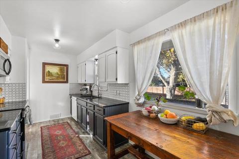 3924 E 24th Ave, Spokane, WA 99223 photo 9