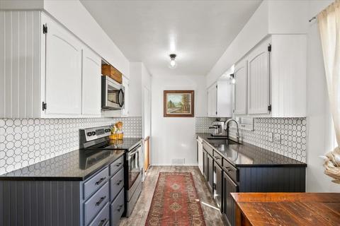 3924 E 24th Ave, Spokane, WA 99223 photo 10