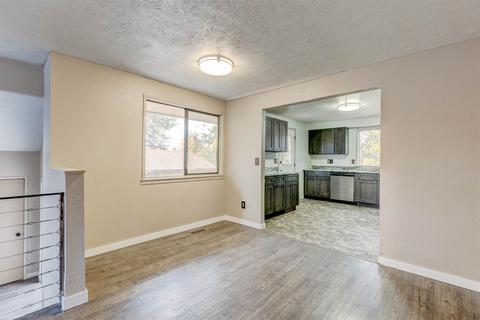 406 E Stonewall Ave, Spokane, WA 99208 photo 6