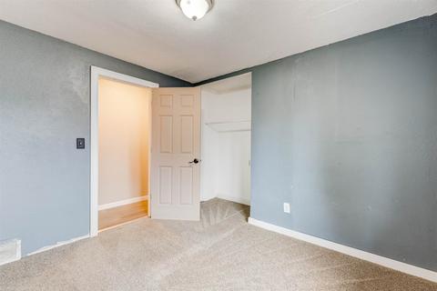 406 E Stonewall Ave, Spokane, WA 99208 photo 12