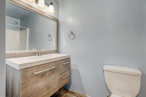 406 E Stonewall Ave, Spokane, WA 99208 photo 13
