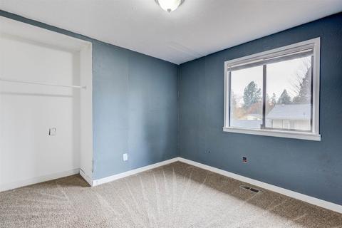 406 E Stonewall Ave, Spokane, WA 99208 photo 11