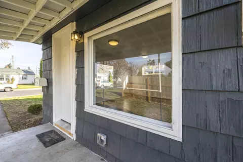 1026 E Bismark Ave, Spokane, WA 99208 photo 17