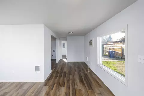 1026 E Bismark Ave, Spokane, WA 99208 photo 7