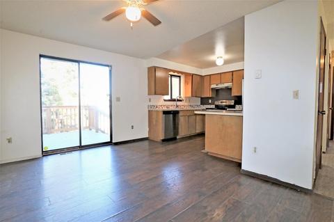 803 E Cascade Pl, Spokane, WA 99208 photo 5
