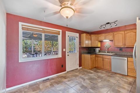409 E Gettysburg Dr, Spokane, WA 99208 photo 5