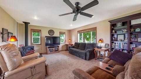 8814 E Greenbluff Rd, Colbert, WA 99005 photo 20