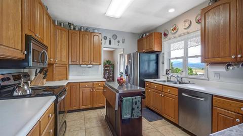 8814 E Greenbluff Rd, Colbert, WA 99005 photo 16