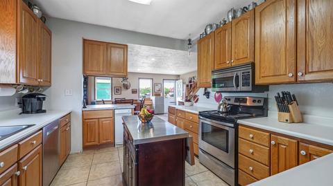 8814 E Greenbluff Rd, Colbert, WA 99005 photo 17