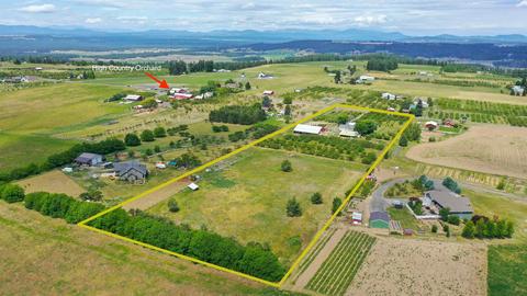 8814 E Greenbluff Rd, Colbert, WA 99005 photo 2
