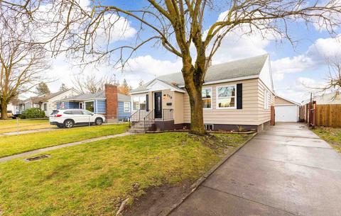 538 E Hoffman Ave, Spokane, WA 99207 photo 2