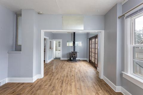 725 E 8th Ave, Spokane, WA 99203 photo 5