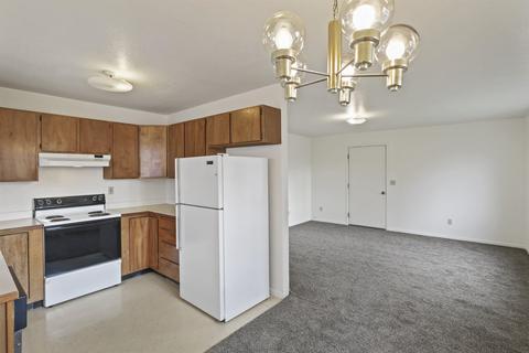 1417 E Broad Ave, Spokane, WA 99207 photo 7