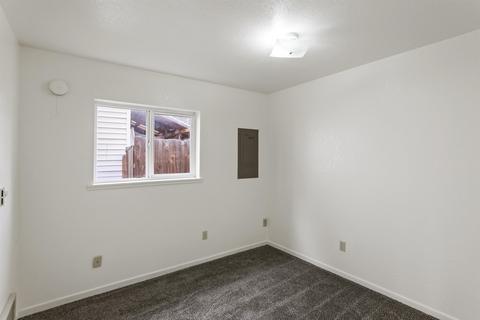 1417 E Broad Ave, Spokane, WA 99207 photo 10