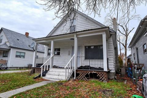 2011 E Hartson Ave, Spokane, WA 99202 photo 3