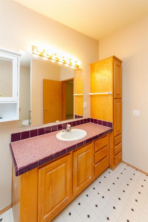 20111 E Gilbert Rd, Otis Orchards, WA 99027 photo 23