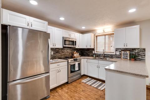 10910 E 8th Ave, Spokane Valley, WA 99206 photo 5