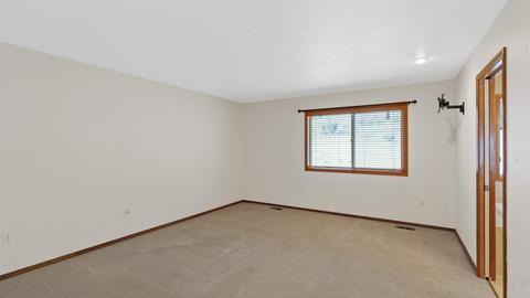 701 E Huron Dr, Spokane, WA 99208 photo 17