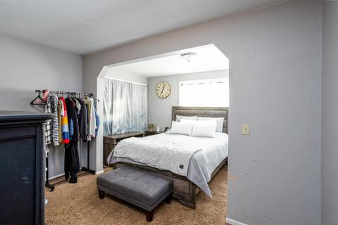 1109 E Jackson Ave, Spokane, WA 99207 photo 9