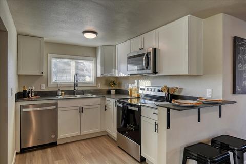 5002 E 5th Ave, Spokane Valley, WA 99212 photo 8