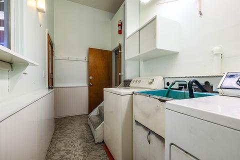 2218 E Longfellow Ave, Spokane, WA 99207 photo 13
