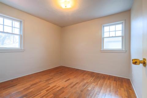2218 E Longfellow Ave, Spokane, WA 99207 photo 4