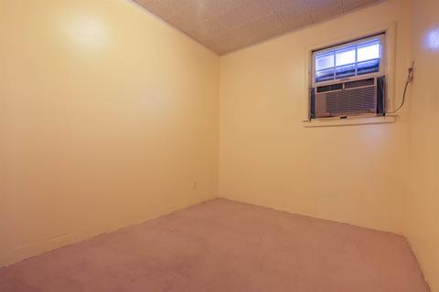 2218 E Longfellow Ave, Spokane, WA 99207 photo 7