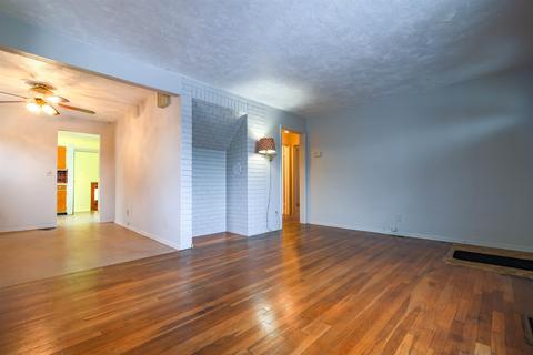 2218 E Longfellow Ave, Spokane, WA 99207 photo 2